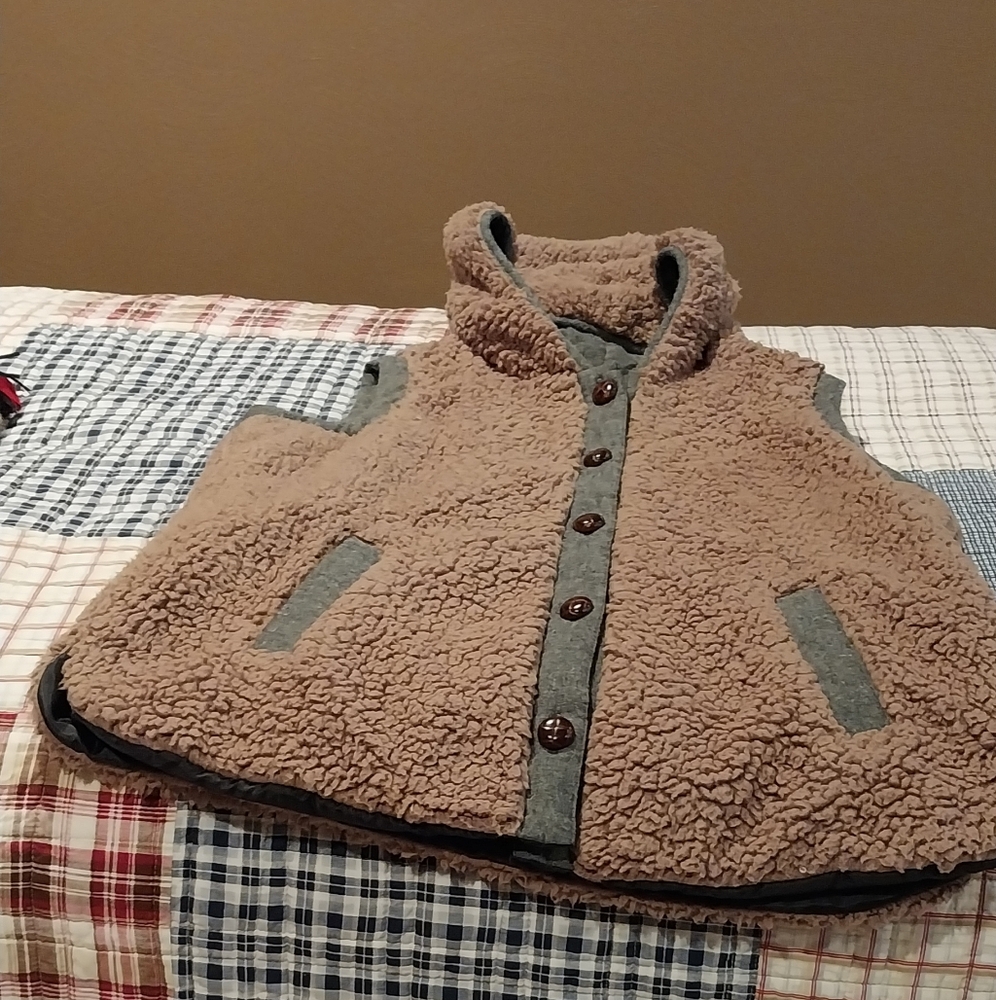 Ruff Hewn  Tan Sherpa Wiyh Gray